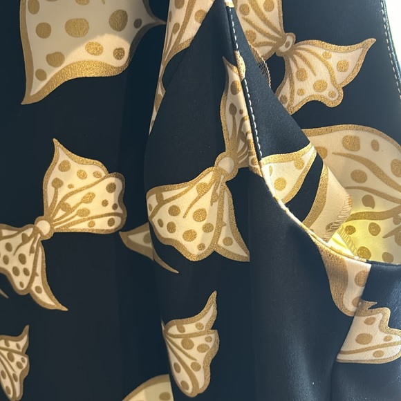 JB by Julie Brown 🔝 - Picture 4 of 7